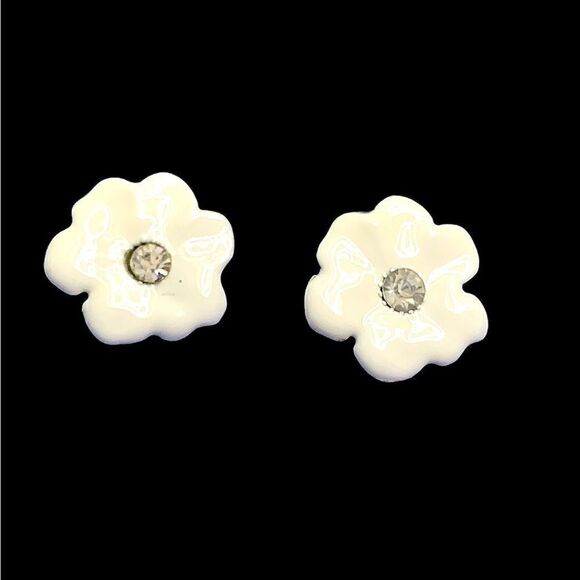 Vintage white enamel modernist flower crystal pierced earrings - Picture 2 of 5